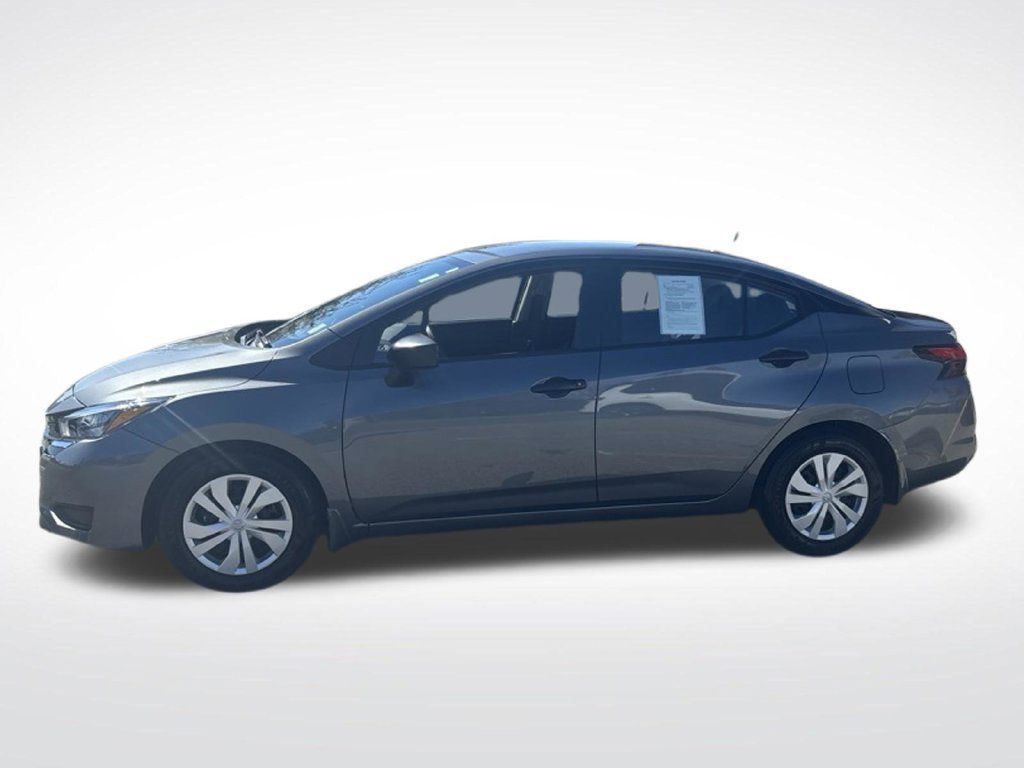 Used 2025 Nissan Versa S w/ Trunk Package FWD image 4