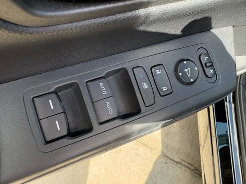 Certified 2024 Honda CR-V EX image 11