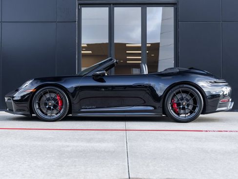 Certified 2026 Porsche 911 Carrera 4 GTS AWD/4WD image 2