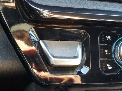 Certified 2023 GMC Sierra 1500 AT4 w/ AT4 Preferred Package AWD/4WD image 23