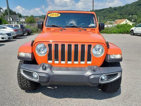 Used 2018 Jeep Wrangler Unlimited Sahara w/ Cold Weather Group AWD/4WD image 4