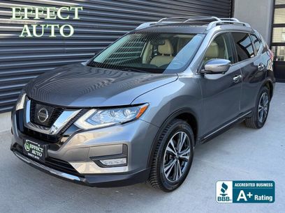 Used 2017 Nissan Rogue SL w/ SL Premium Package