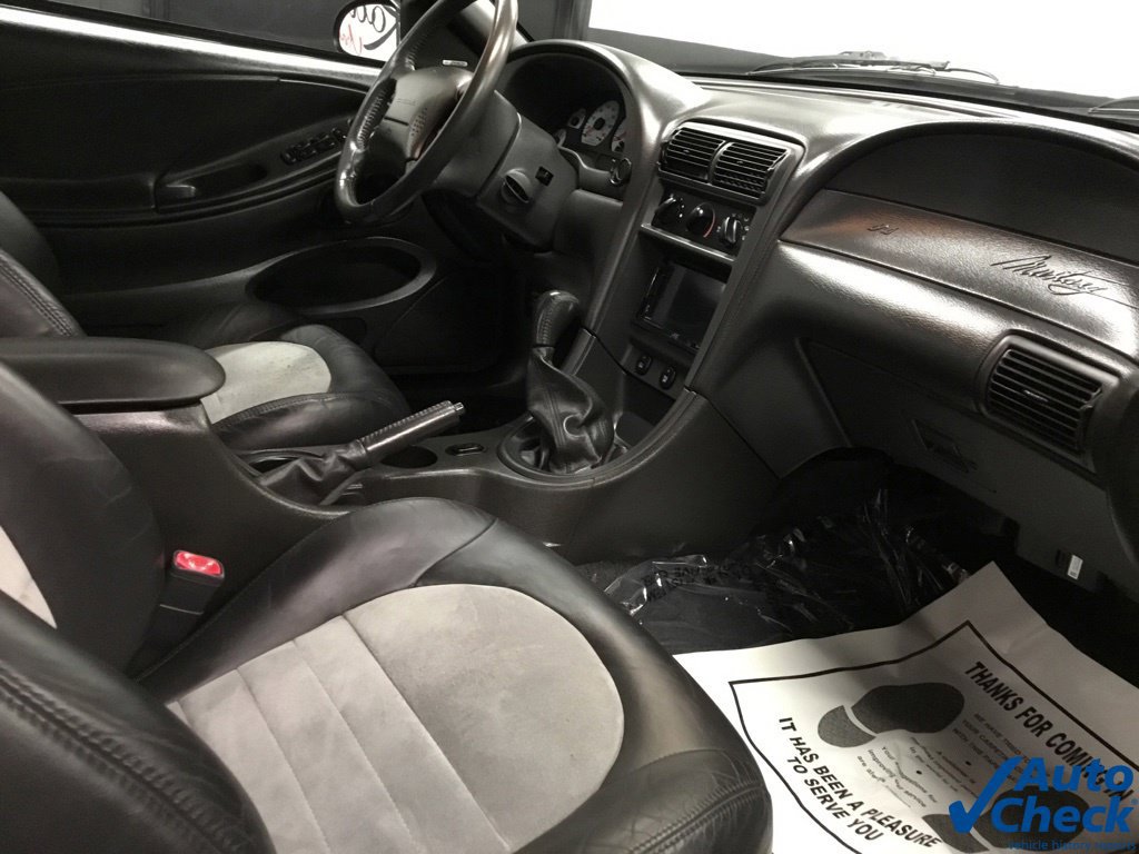 Used 2001 Ford Mustang Cobra RWD image 39