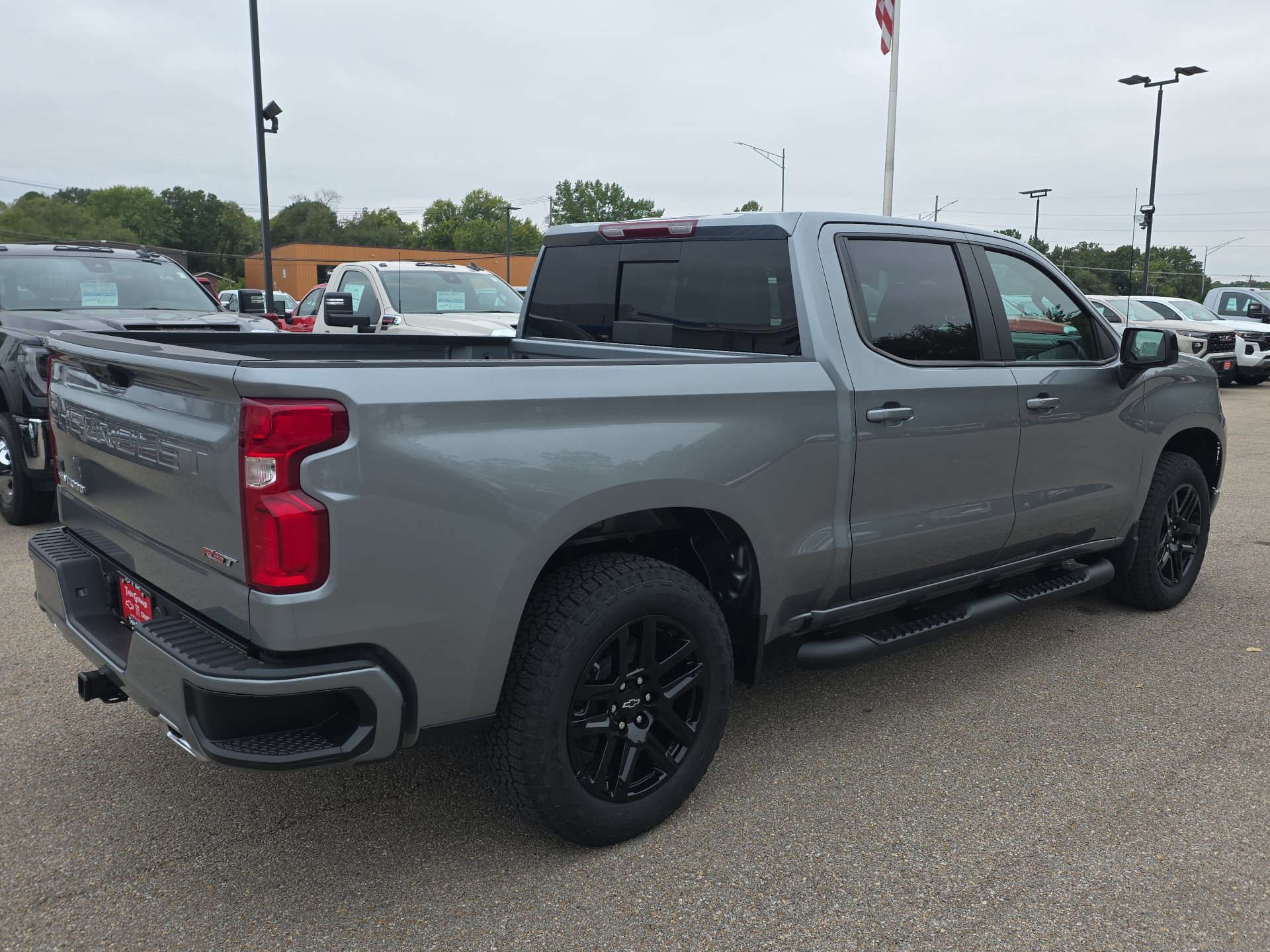 New 2026 Chevrolet Silverado 1500 RST w/ Convenience Package II AWD/4WD image 9