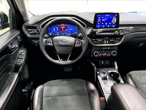 Certified 2022 Ford Escape SEL w/ SEL Stealth AWD Package image 5