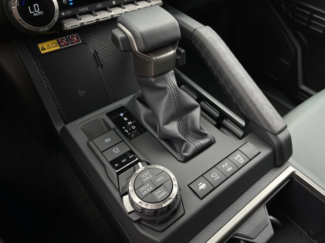 New 2026 Toyota 4Runner Trailhunter AWD/4WD image 19