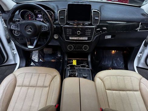 Used 2019 Mercedes-Benz GLS 450 4MATIC image 40