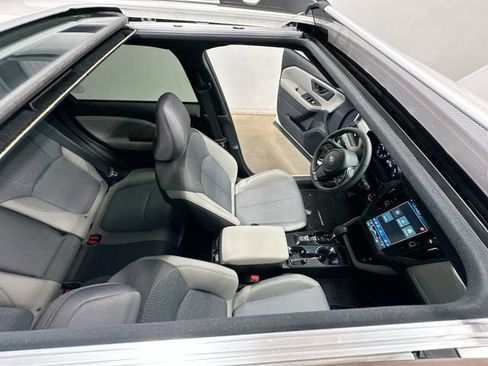 Certified 2026 Subaru Forester Premium AWD/4WD image 6