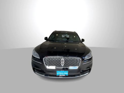 Used 2022 Lincoln Aviator Reserve w/ Equipment Group 201A AWD/4WD image 3