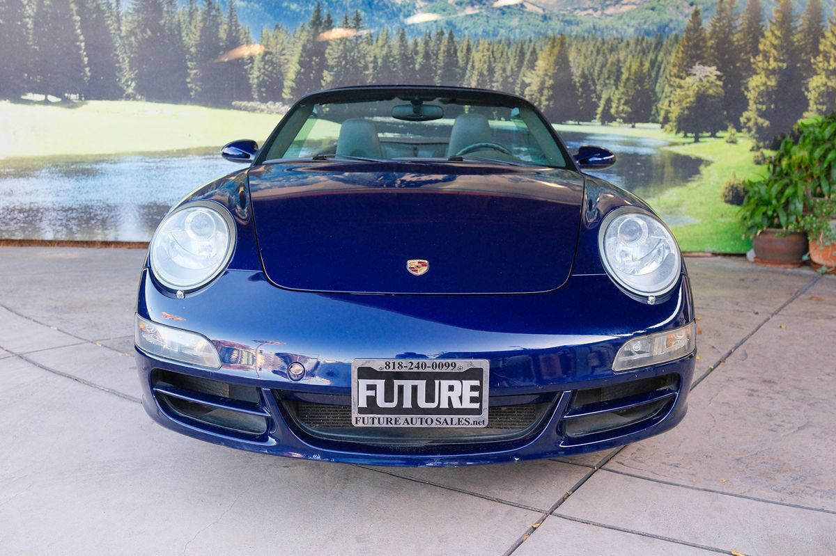 Used 2006 Porsche 911 Carrera RWD image 2