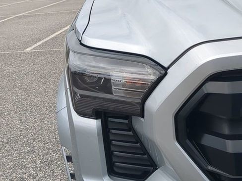 Certified 2024 Toyota Tacoma SR image 10