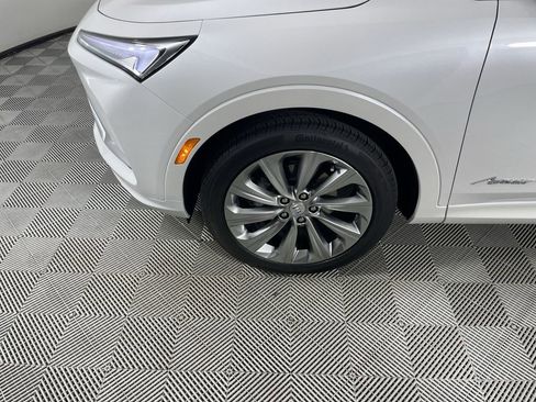 Used 2025 Buick Envista Avenir image 32