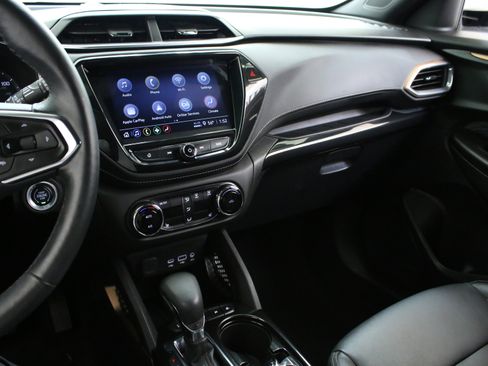 Certified 2023 Chevrolet TrailBlazer ACTIV w/ Convenience Package FWD image 19