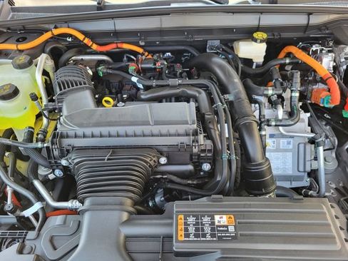 New 2026 Lincoln Nautilus Premier w/ Equipment Group 102A AWD/4WD image 19