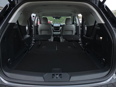 New 2026 Ford Explorer Active w/ Active Comfort Package RWD image 15