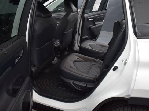 Used 2022 Toyota Highlander XSE image 13