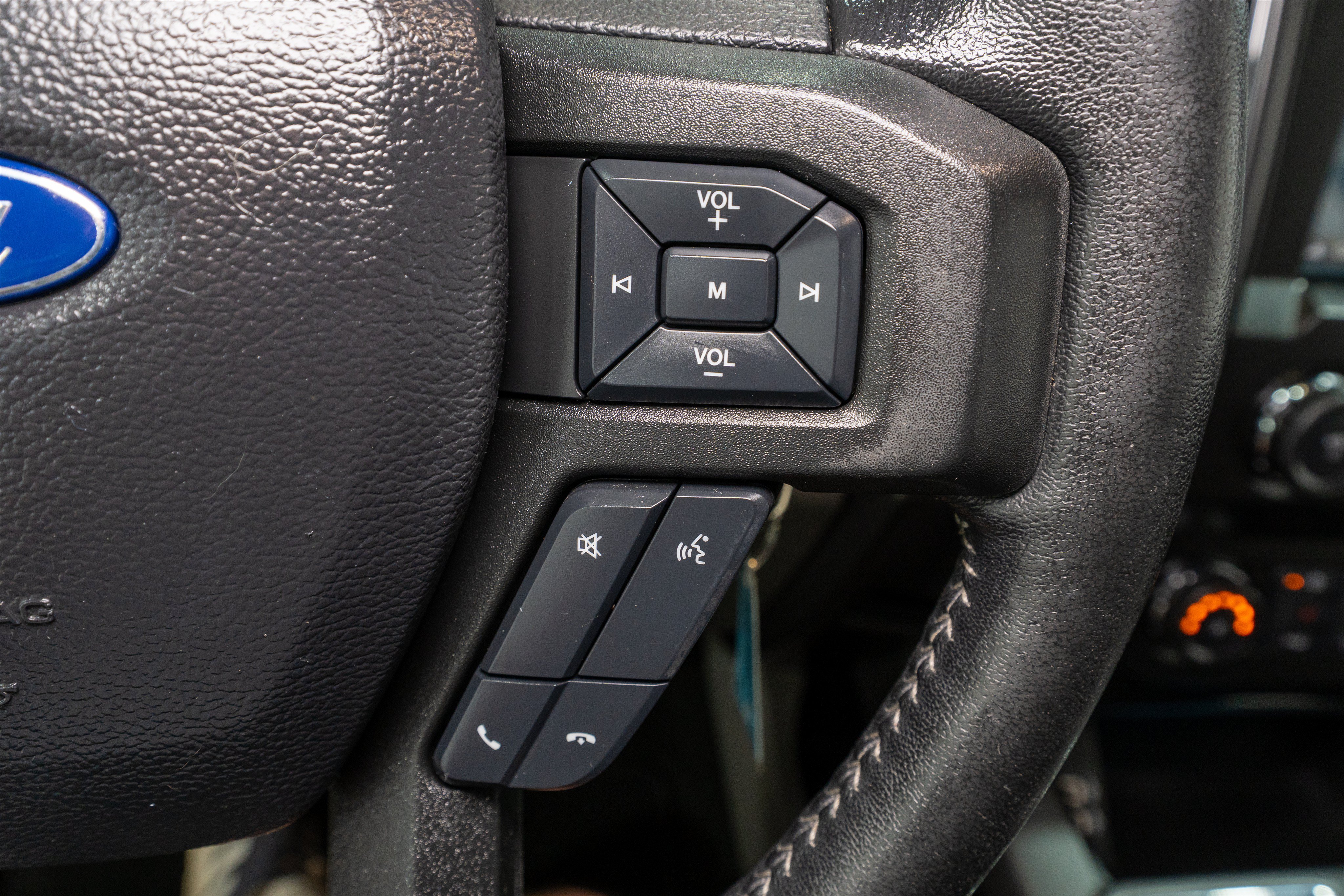 Used 2019 Ford F150 XLT w/ Equipment Group 302A Luxury AWD/4WD image 25