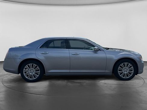 Used 2013 Chrysler 300 C AWD/4WD image 11