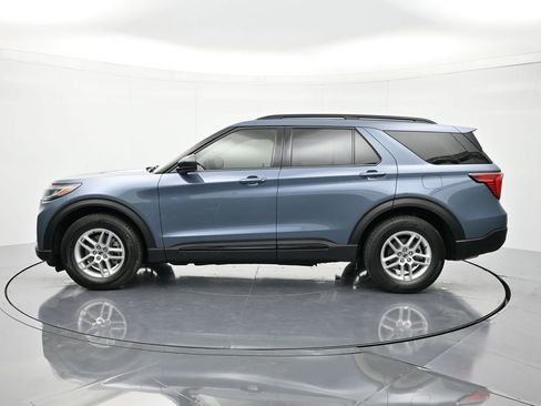 New 2026 Ford Explorer Active w/ Active Comfort Package image 9