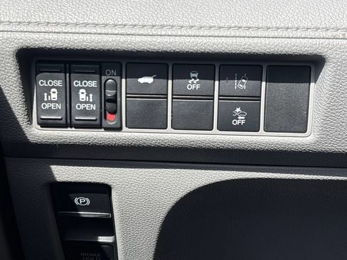 Used 2019 Honda Odyssey EX-L image 25