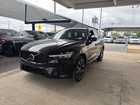 Certified 2024 Volvo XC60 B5 Plus w/ Protection Package Premier AWD/4WD image 1