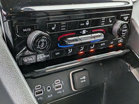 Certified 2023 Jeep Grand Cherokee L Limited image 20