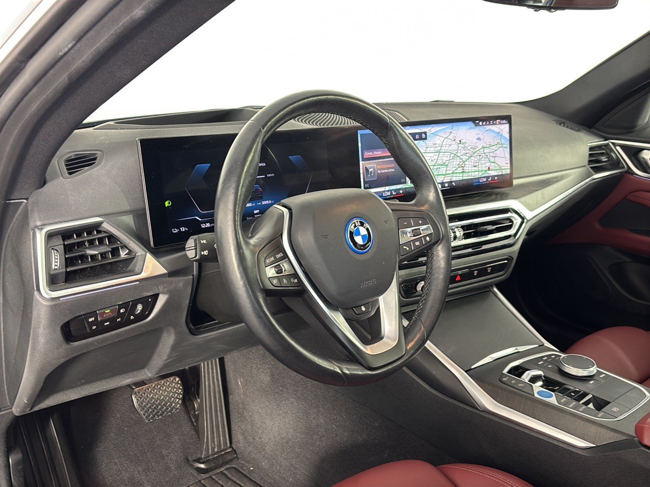 Used 2024 BMW i4 eDrive35 w/ Premium Package RWD image 4