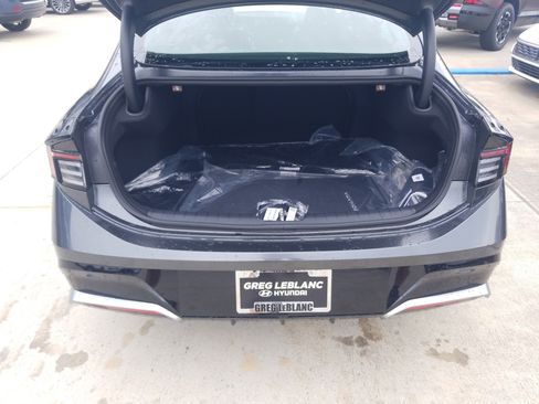 New 2026 Hyundai Sonata SEL FWD image 13