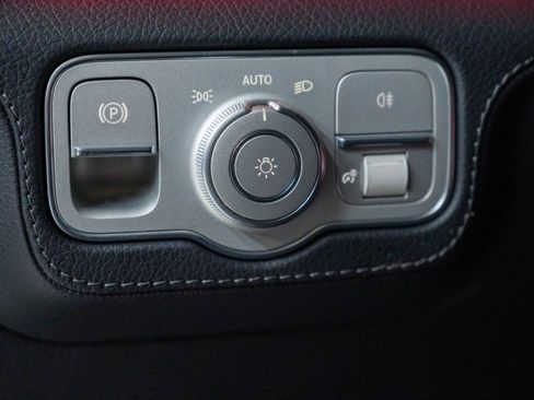 New 2026 Mercedes-Benz GLE 450 4MATIC image 21
