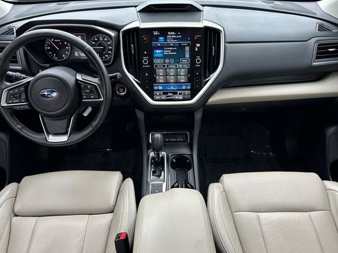 Used 2023 Subaru Ascent Limited image 10