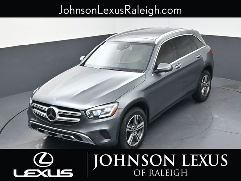Used 2020 Mercedes-Benz GLC 300 4MATIC image 24