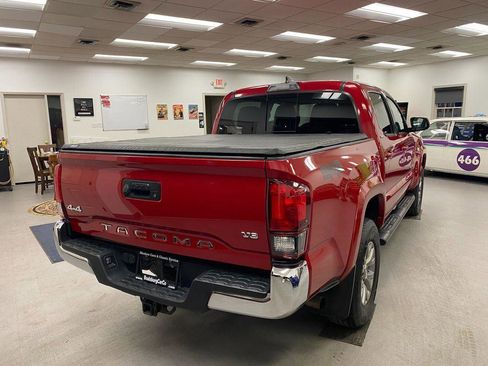 Used 2019 Toyota Tacoma SR5 image 16