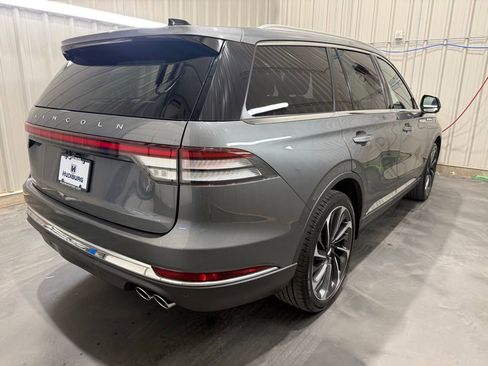 Used 2025 Lincoln Aviator Reserve w/ Equipment Group 201A AWD/4WD image 17