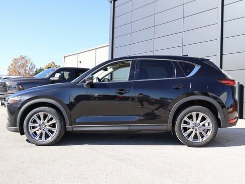 Used 2019 MAZDA CX-5 Grand Touring image 2