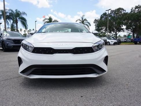 Used 2024 Kia Forte LXS FWD image 23