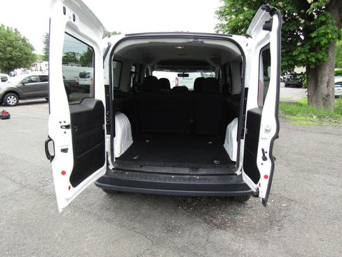 Used 2018 RAM ProMaster City Wagon FWD image 18