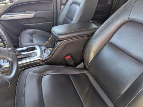 Used 2022 Chevrolet Colorado ZR2 image 20