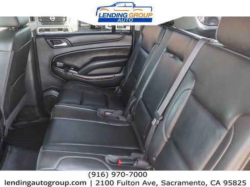 Used 2016 Chevrolet Suburban LT image 17