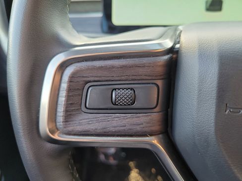 Used 2024 Rivian R1S Adventure AWD/4WD image 5