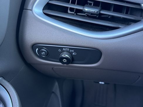 Used 2024 Chevrolet Malibu LT image 13