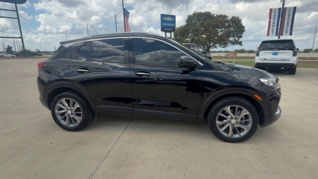 Certified 2023 Buick Encore GX Essence w/ Experience Buick Package FWD image 9