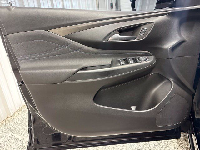 Used 2025 Buick Envista Sport Touring FWD image 12