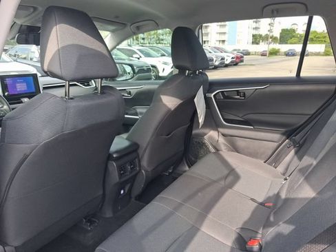 Used 2025 Toyota RAV4 LE FWD image 5