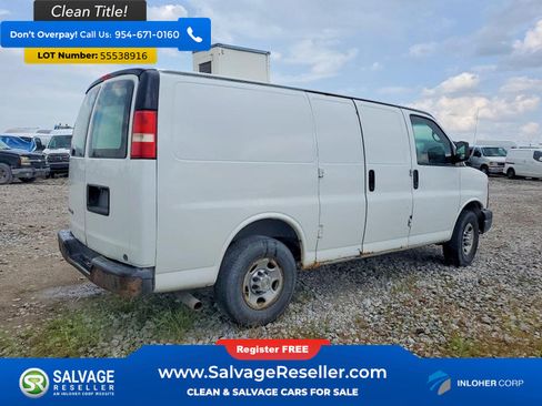 Used 2013 Chevrolet Express 2500 RWD image 4