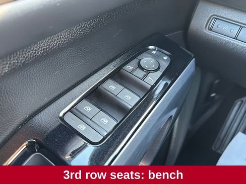 Used 2024 Nissan Pathfinder SL w/ Black Appearance Package image 25