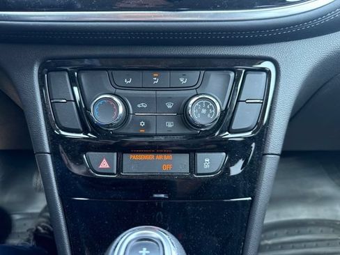 Used 2018 Buick Encore Preferred FWD image 19