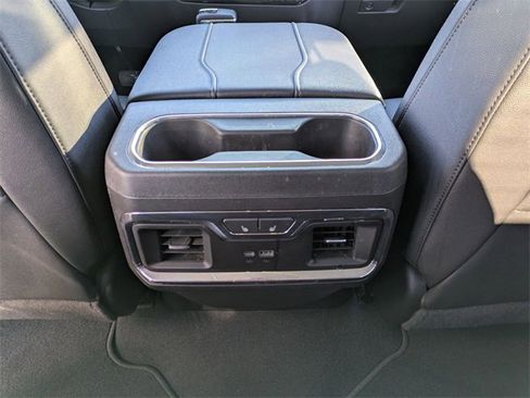 Used 2024 GMC Sierra 1500 SLT w/ SLT Convenience Package image 16