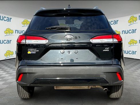 Used 2023 Toyota Corolla Cross LE image 5