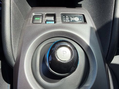 Certified 2024 Nissan Leaf S FWD image 20