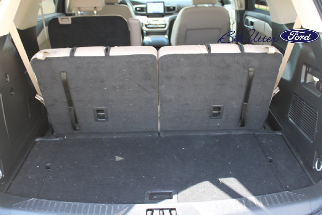 Used 2024 Ford Explorer XLT w/ Equipment Group 202A RWD image 10